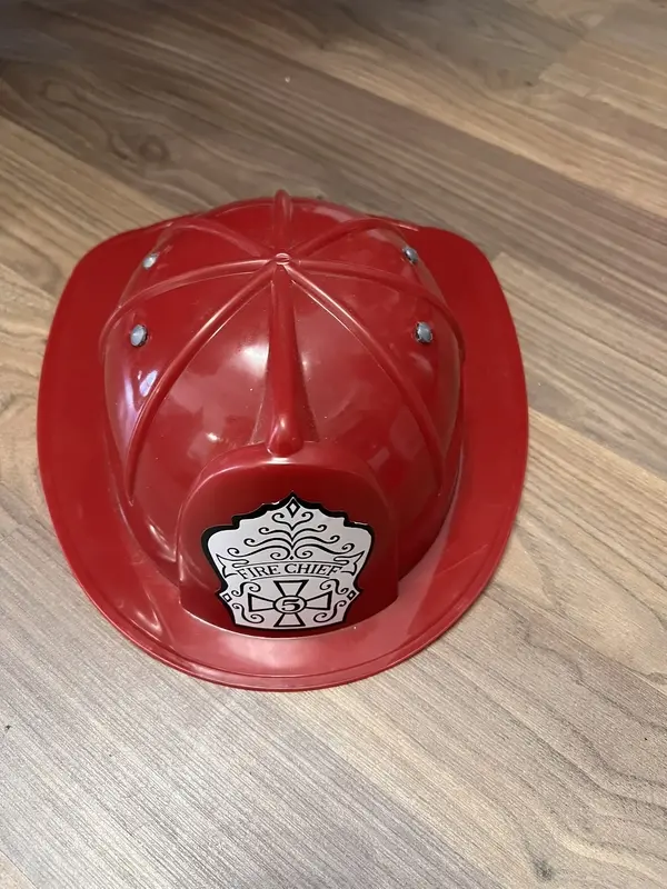 Maszkok-kalapok-sapkák
