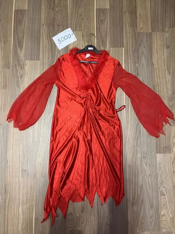 noi-jelmez-m-l_20